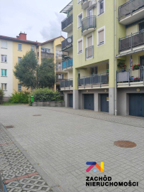 Garaż na sprzedaż przy ul. Łężyca Inżynierska